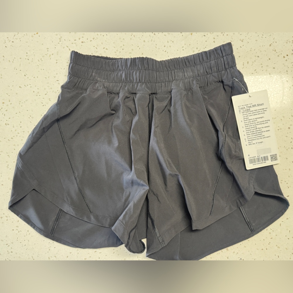 Lululemon Track That Mid-Rise 5in Shorts - Black